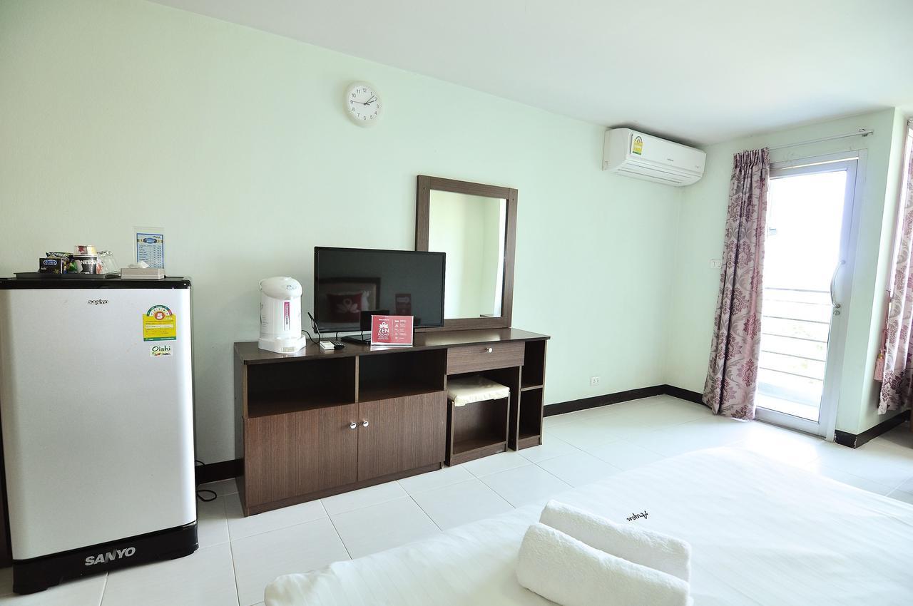 Aryan Suites Hotel Bangkok Bagian luar foto